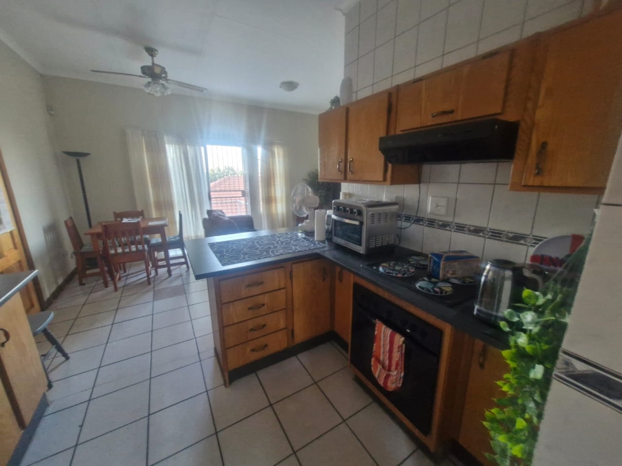 3 Bedroom Property for Sale in Safari Gardens North West